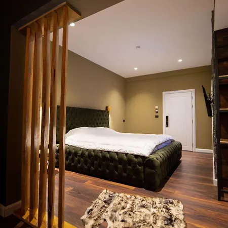 La Montagna 4* Barc (Korce)