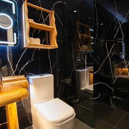 La Montagna 4*